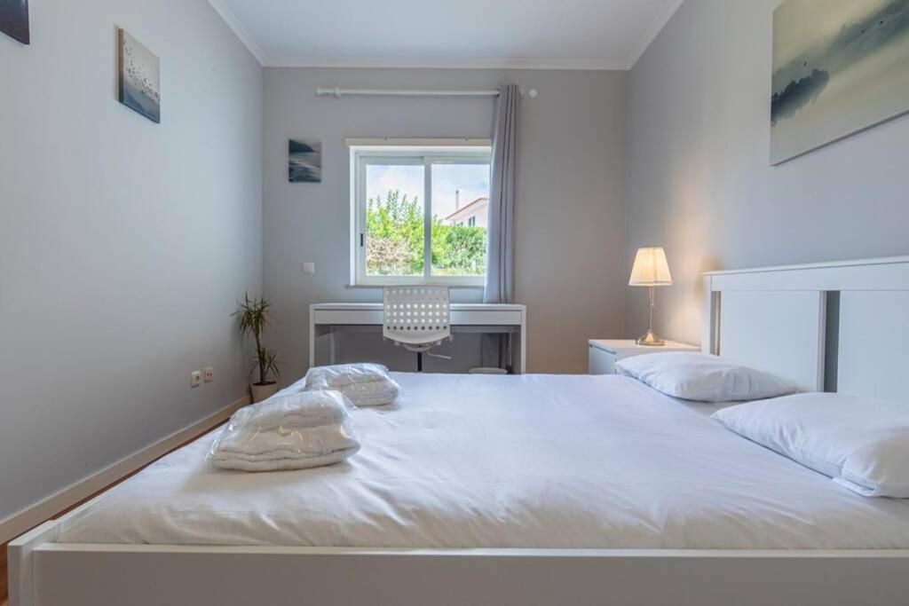 Stunning Apartment W/ Pool Cascais Ngoại thất bức ảnh