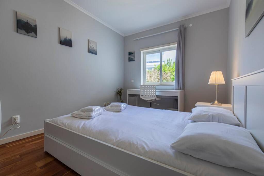 Stunning Apartment W/ Pool Cascais Ngoại thất bức ảnh